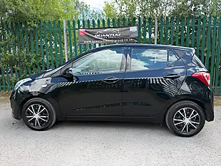 Used 2014 Hyundai i10 Se Black - Interior and Exterior details 6