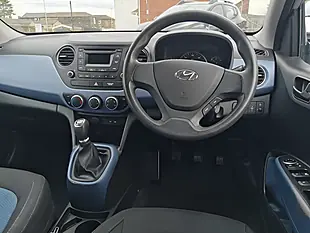 Used 2014 Hyundai I10 Se Hatchback 5dr Silver - Interior and Exterior details 8