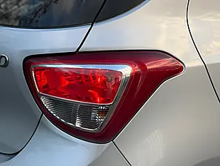 Used 2014 Hyundai I10 Se Silver - Interior and Exterior details 9