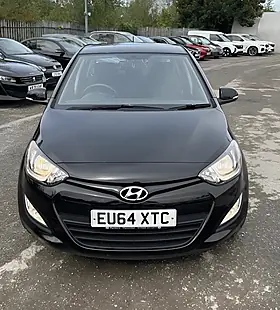 Used 2014 Hyundai I20 Active Black - Interior and Exterior details 3