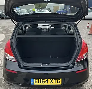 Used 2014 Hyundai I20 Active Black - Interior and Exterior details 7