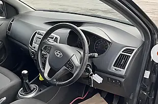 Used 2014 Hyundai I20 Active Black - Interior and Exterior details 8