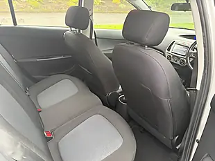 Used 2014 Hyundai i20 Active Silver - Interior and Exterior details 18
