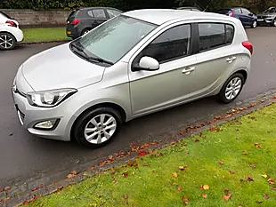 Used 2014 Hyundai i20 Active Silver - Interior and Exterior details 7