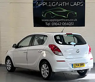 Used 2014 Hyundai I20 Active White - Interior and Exterior details 4