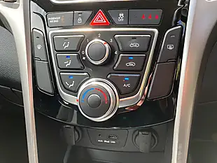Used 2014 Hyundai I30 Active Black - Interior and Exterior details 20