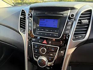 Used 2014 Hyundai I30 Active Black - Interior and Exterior details 10