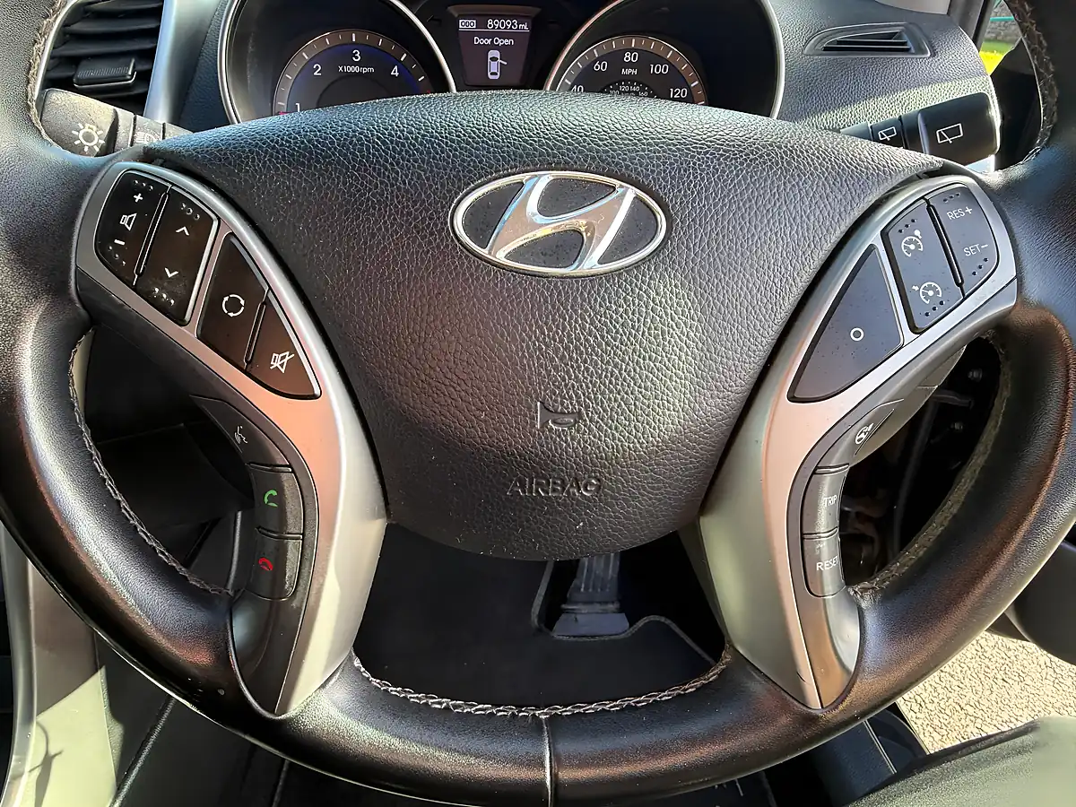 Used 2014 Hyundai I30 Active Black - Interior and Exterior details 11