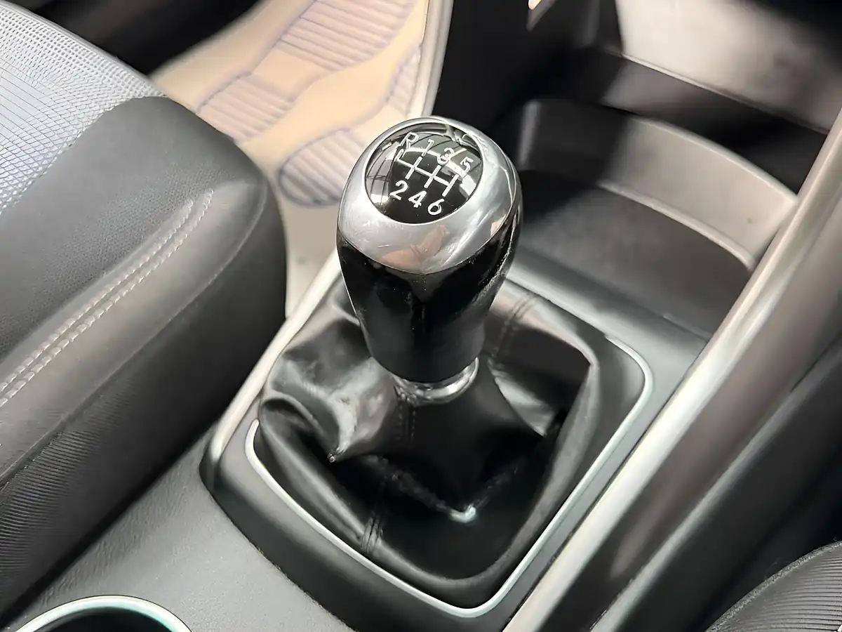 Used 2014 Hyundai i30 Active Black - Interior and Exterior details 14
