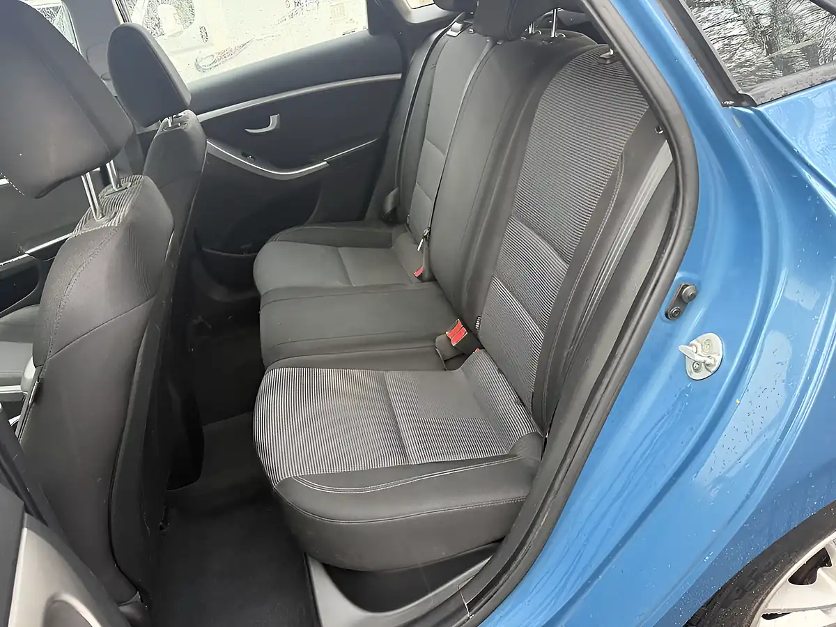 Used 2014 Hyundai i30 Active Blue - Interior and Exterior details 16