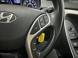 Used 2014 Hyundai I30 Active Creamy White - Interior and Exterior details 13