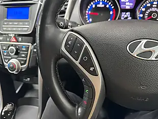 Used 2014 Hyundai I30 Active Creamy White - Interior and Exterior details 14