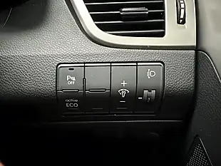 Used 2014 Hyundai I30 Active Creamy White - Interior and Exterior details 15