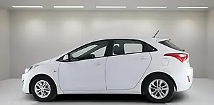 Used 2014 Hyundai I30 Active White - Interior and Exterior details 4