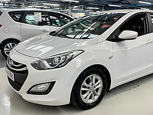 Used 2014 Hyundai i30 Active White - Interior and Exterior details 10