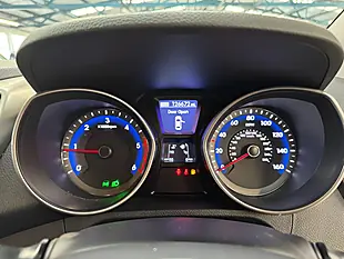 Used 2014 Hyundai i30 Active White - Interior and Exterior details 12