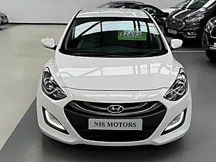 Used 2014 Hyundai i30 Active White - Interior and Exterior details 6