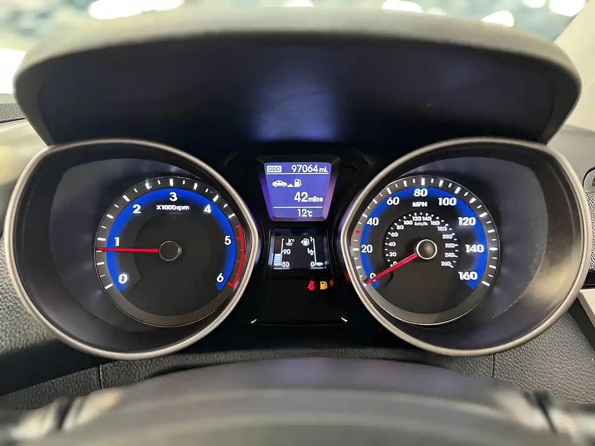 Used 2014 Hyundai i30 Blue Drive Active Grey - Interior and Exterior details 13