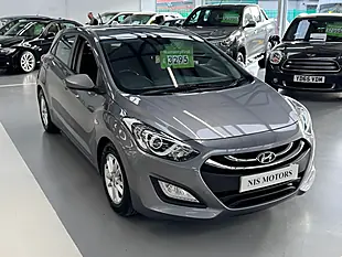 Used 2014 Hyundai i30 Blue Drive Active Grey - Interior and Exterior details 5