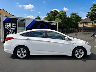 Used 2014 Hyundai I40 Active - Interior and Exterior details 8