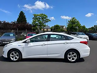 Used 2014 Hyundai I40 Active - Interior and Exterior details 9