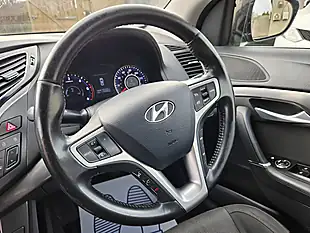 Used 2014 Hyundai I40 Blue Drive Style Black - Interior and Exterior details 17