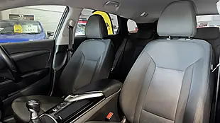 Used 2014 Hyundai I40 Style Silver - Interior and Exterior details 11