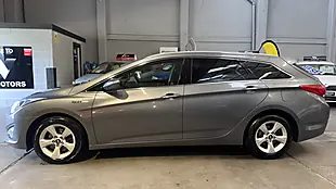 Used 2014 Hyundai I40 Style Silver - Interior and Exterior details 2