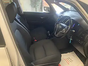 Used 2014 Hyundai IX20 Active White - Interior and Exterior details 10