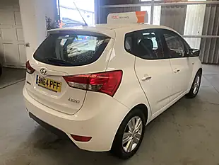 Used 2014 Hyundai IX20 Active White - Interior and Exterior details 5