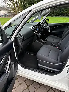 Used 2014 Hyundai ix20 Style White - Interior and Exterior details 16