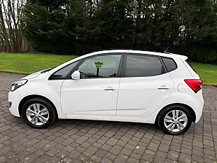 Used 2014 Hyundai ix20 Style White - Interior and Exterior details 6