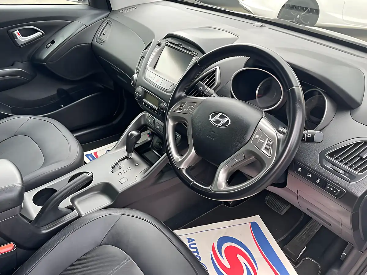 Used 2014 Hyundai ix35 Premium Grey - Interior and Exterior details 12