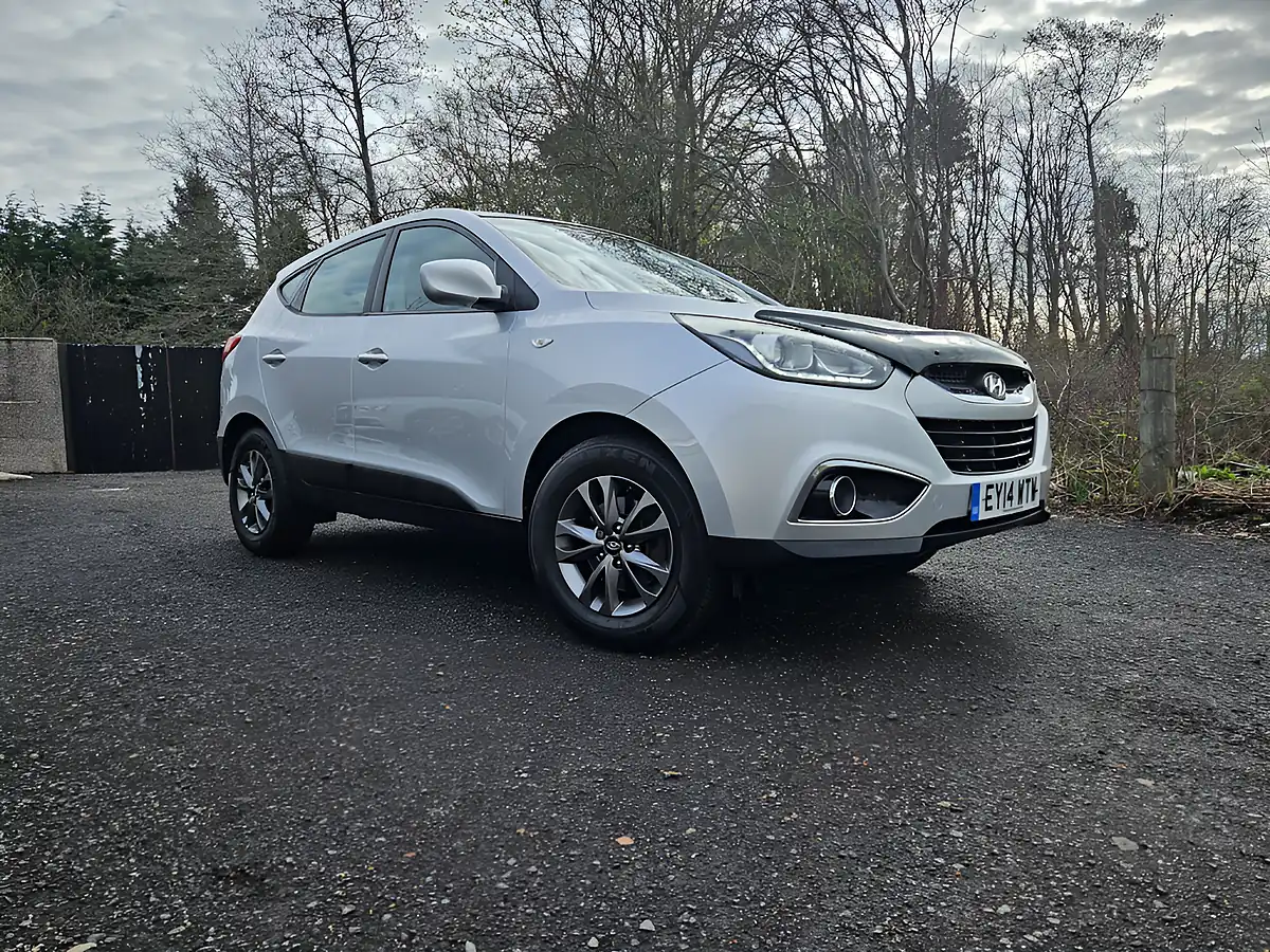 Used 2014 Hyundai IX35 S Silver - Front View