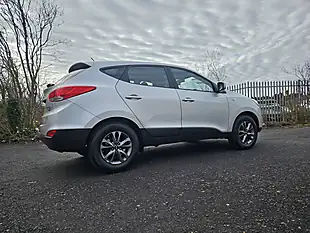 Used 2014 Hyundai IX35 S Silver - Interior and Exterior details 4
