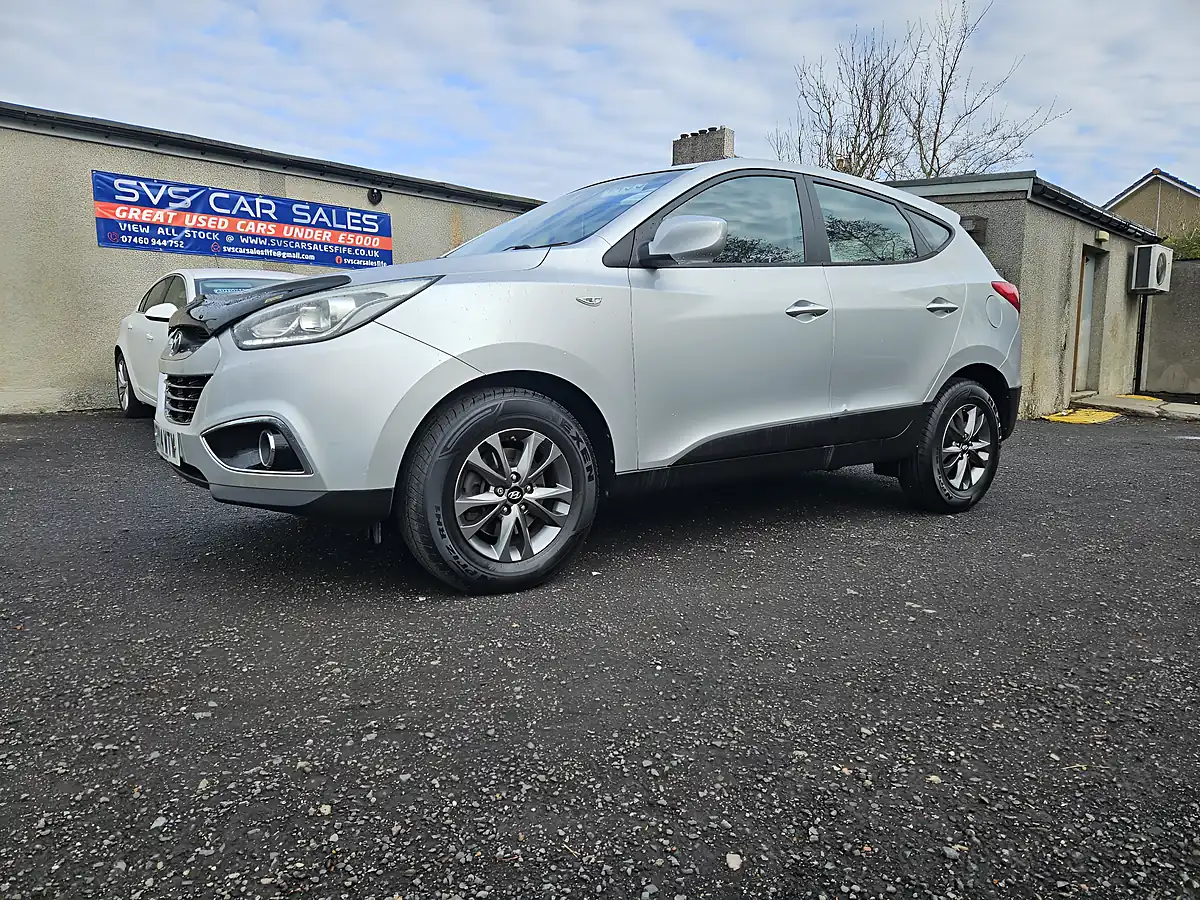 Used 2014 Hyundai IX35 S Silver - Interior and Exterior details 5
