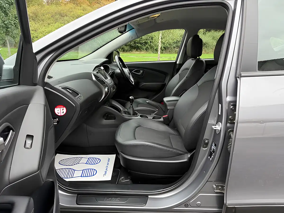 Used 2014 Hyundai ix35 Se Grey - Interior and Exterior details 6