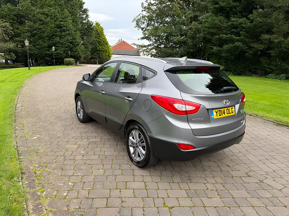 Used 2014 Hyundai IX35 Se Grey - Interior and Exterior details 6
