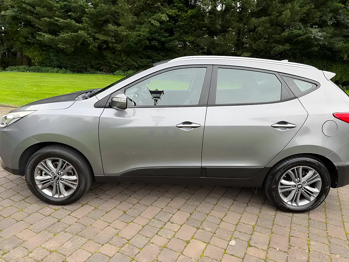 Used 2014 Hyundai IX35 Se Grey - Interior and Exterior details 7