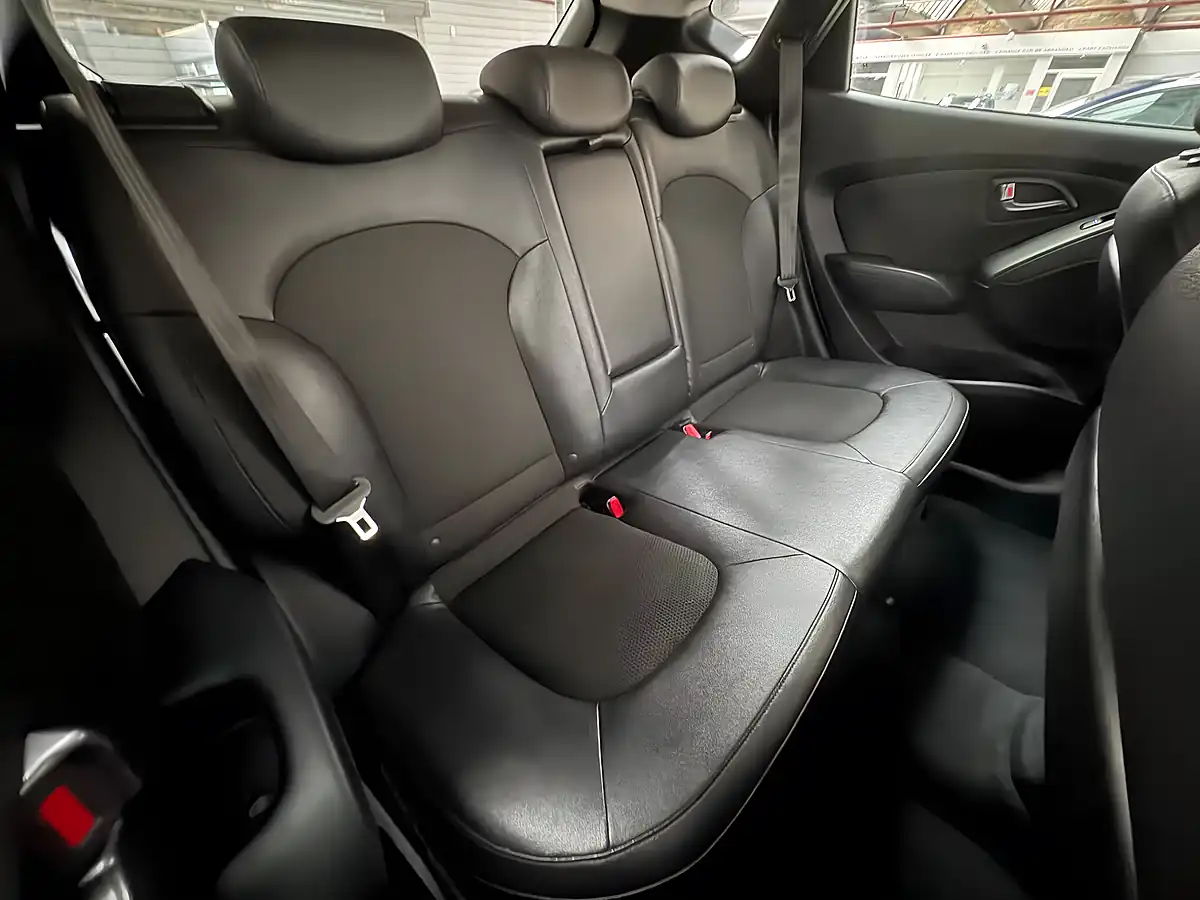 Used 2014 Hyundai IX35 Se Steel Grey - Interior and Exterior details 10