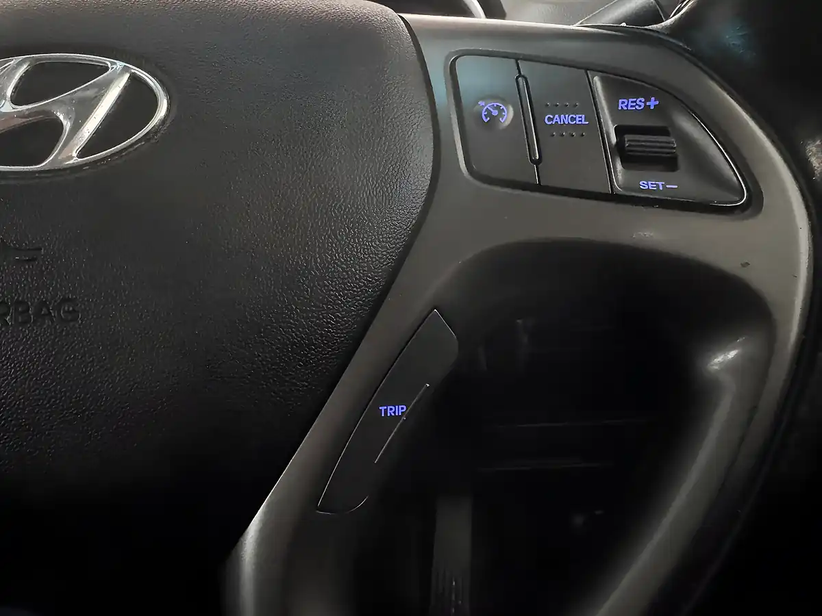 Used 2014 Hyundai IX35 Se Steel Grey - Interior and Exterior details 15