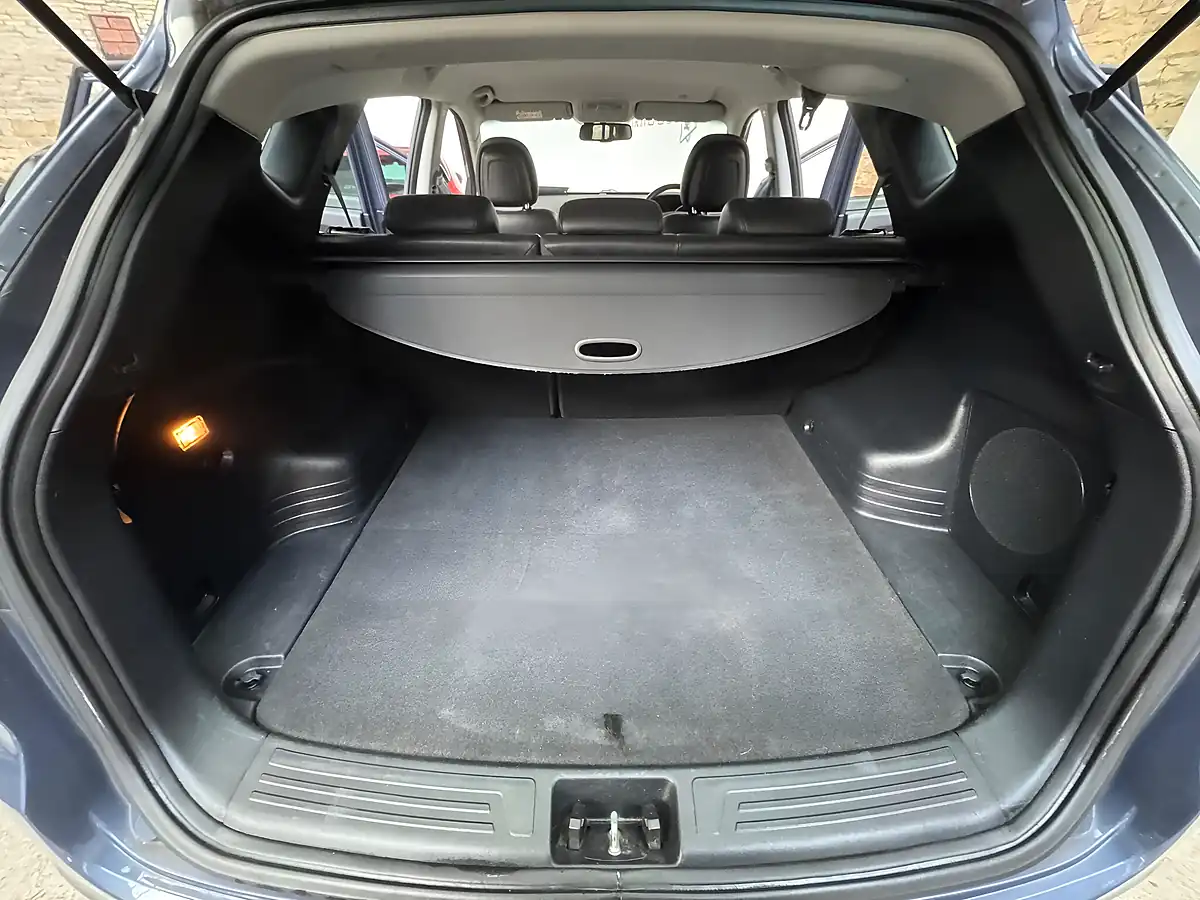 Used 2014 Hyundai IX35 Se Steel Grey - Interior and Exterior details 17