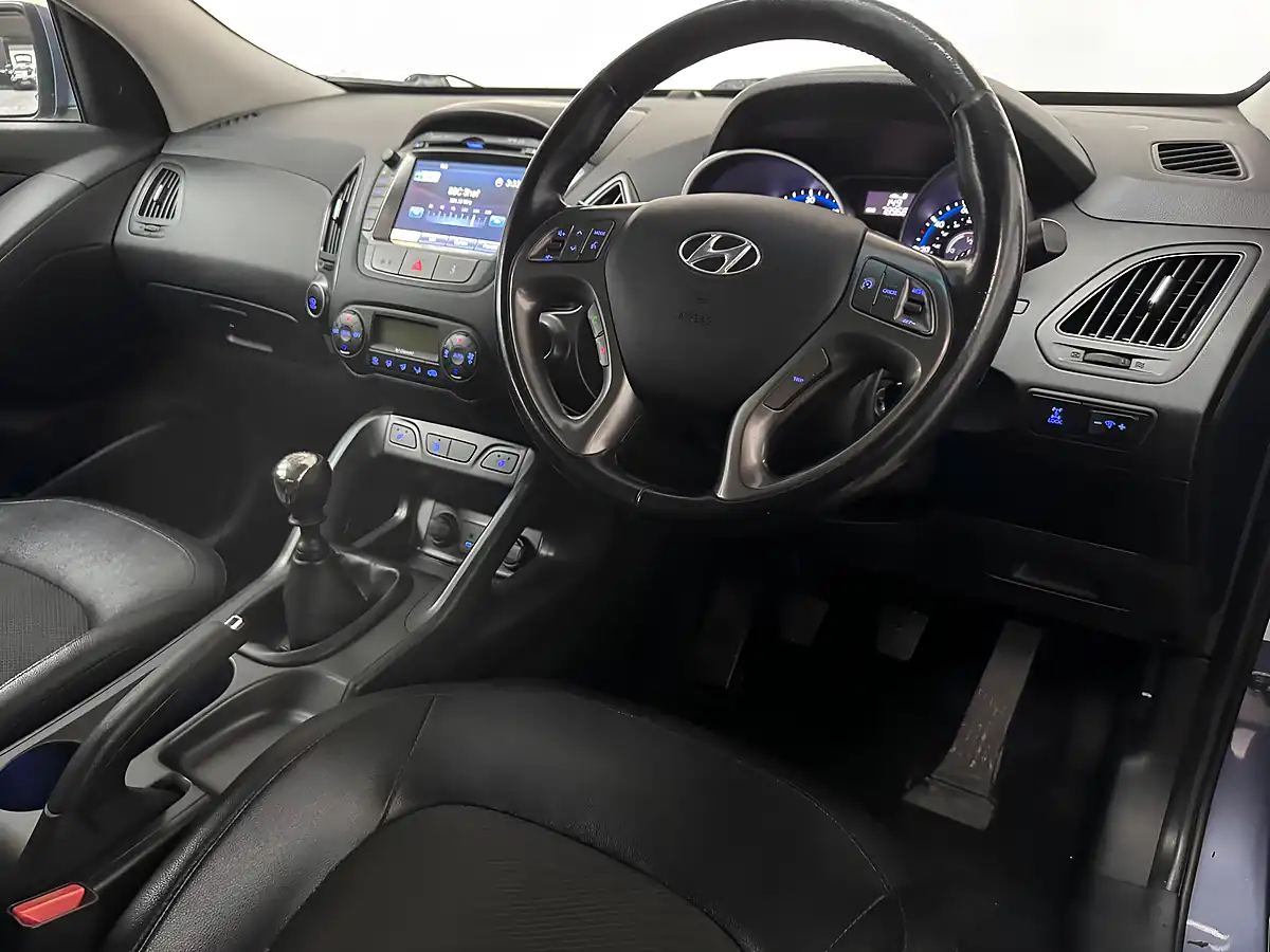 Used 2014 Hyundai IX35 Se Steel Grey - Interior and Exterior details 3