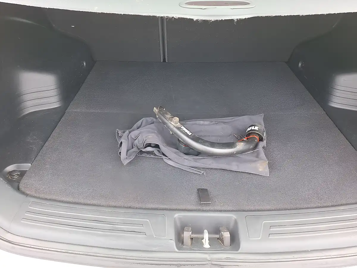 Used 2014 Hyundai IX35 Se White - Interior and Exterior details 14