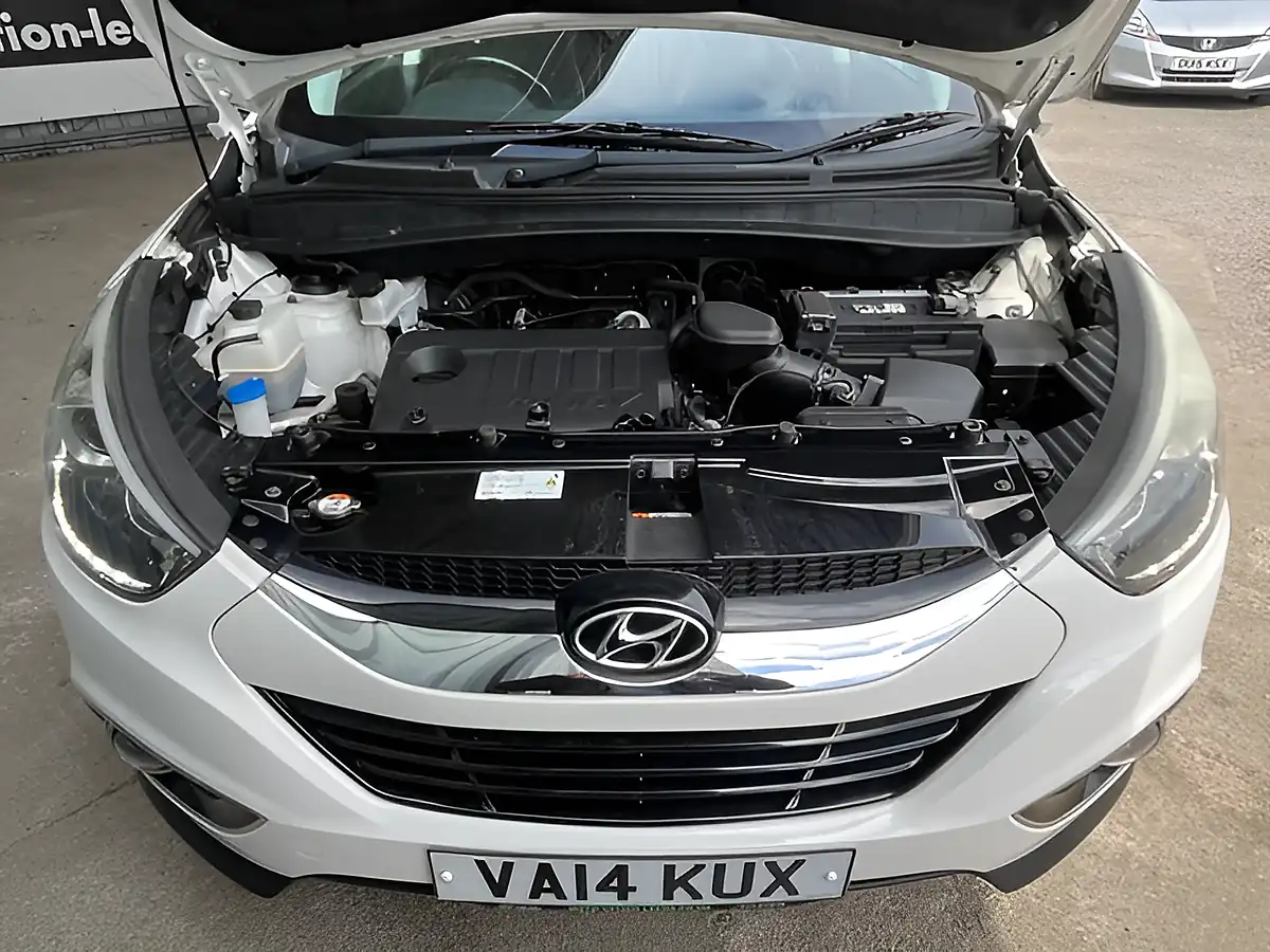 Used 2014 Hyundai Ix35 Se White - Interior and Exterior details 13