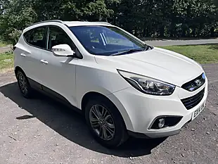 Used 2014 Hyundai IX35 Se White - Interior and Exterior details 7