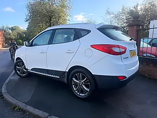 Used 2014 Hyundai IX35 Se White - Interior and Exterior details 9