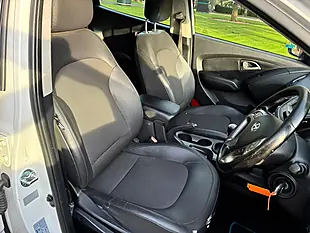 Used 2014 Hyundai Ix35 Se White - Interior and Exterior details 11
