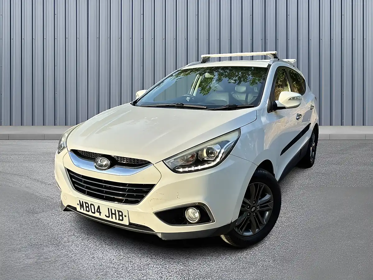 Used 2014 Hyundai Ix35 Se White - Interior and Exterior details 3