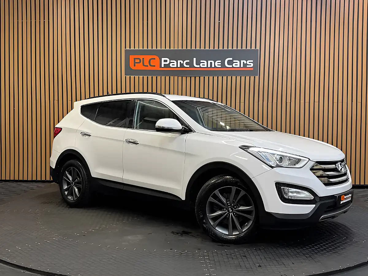 Used 2014 Hyundai Santa Fe Premium Creamy White - Front View